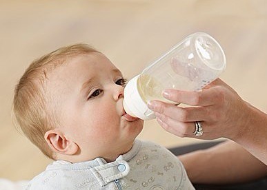 夏天宝宝巧喝水，能够远离7种病